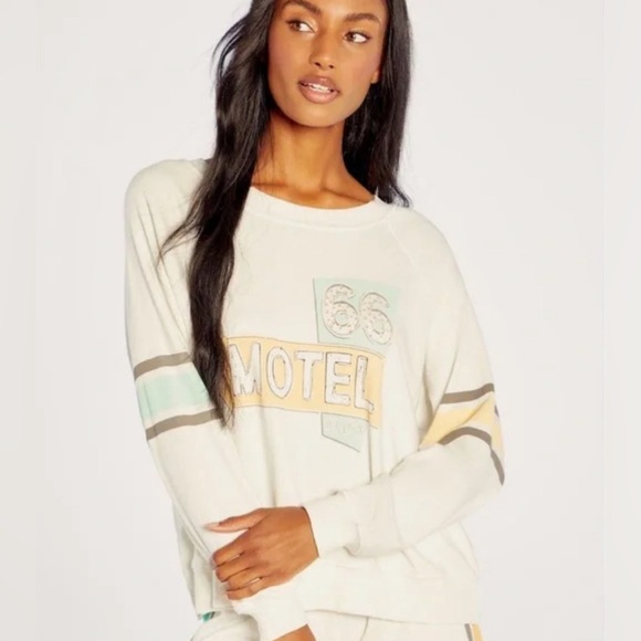 NWT Wildfox Ivory Retro Vintage Motel 66 Logo Oversized Lounge Sweatshirt, Small - Picture 5 of 10